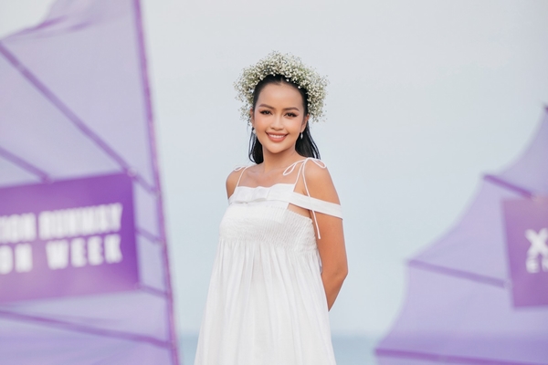 Hoa hậu Ngọc Châu - Đại sứ thời trang xanh