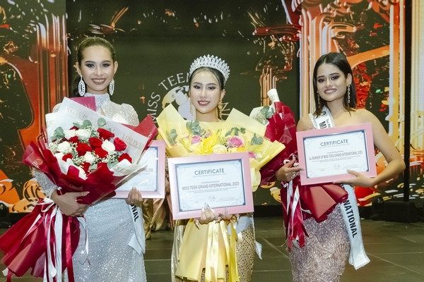 Nguyễn Trang Nguyệt Minh - Nữ sinh 15 tuổi đăng quang 'Miss Teen Grand International 2023'