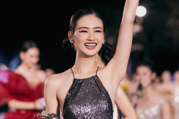 Miss World Vietnam 2023: Cô gái Bình Định xuất sắc thắng giải 'Người đẹp Thời trang'