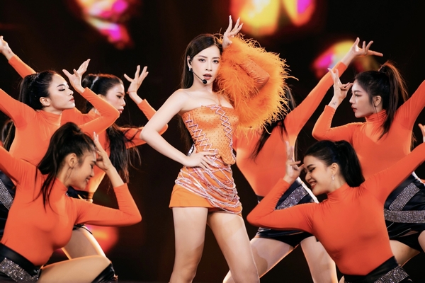 Chi Pu 'đốt cháy' sân khấu chung kết Miss Grand Vietnam 2023