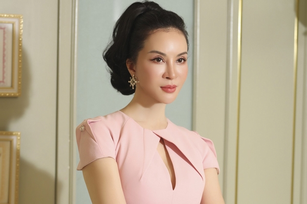 Vẻ đẹp yêu kiều của 'nữ hoàng ảnh lịch' Thanh Mai
