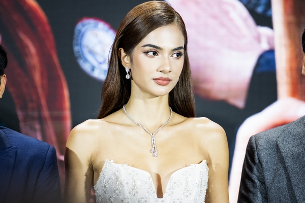 Top 5 Miss Universe Vietnam 2023 Emma Lê đẹp rạng ngời không góc chết