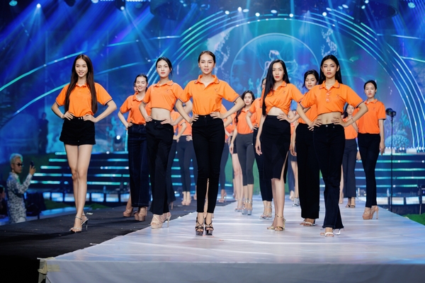 Sân khấu chung kết Miss Earth Vietnam 2023 trước 'giờ G'