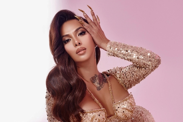 'Kim Kardashian phiên bản Việt' đại diện Việt Nam chinh chiến quốc tế