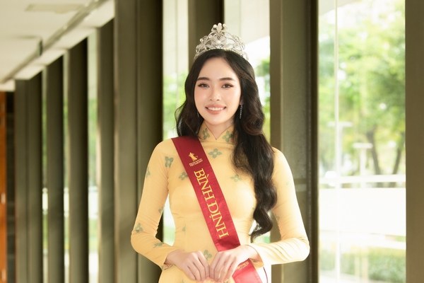 Profile ấn tượng của thí sinh đầu tiên 'Hoa hậu Quốc gia Việt Nam'