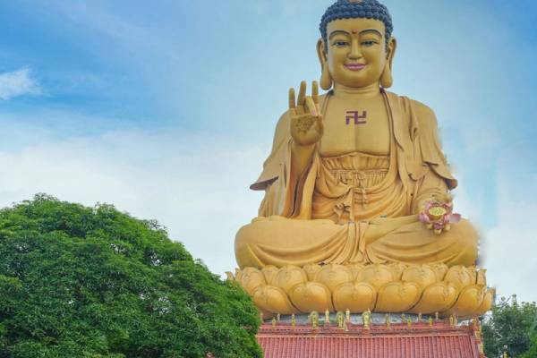 Khám phá ngôi chùa có bức tượng Phật lớn nhất Đông Nam Á