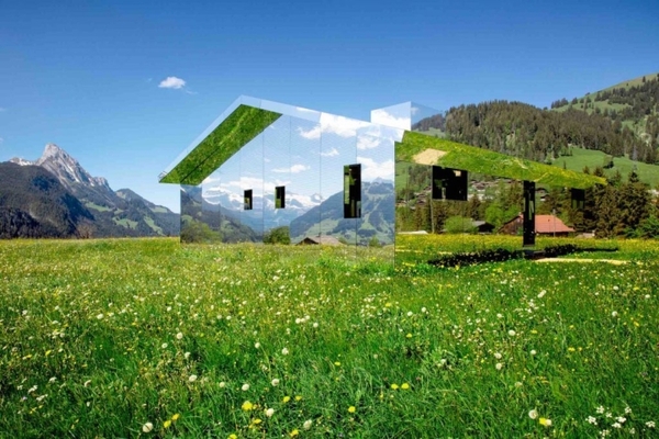 Độc đáo ngôi nhà gương 'tàng hình' ở Thụy Sĩ, biến hình theo cảnh quan