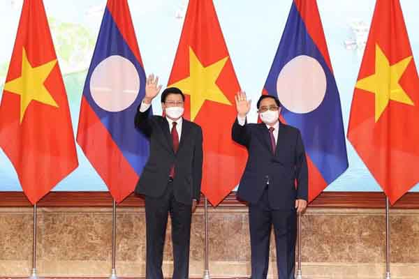 Tình hữu nghị Việt - Lào qua triển lãm kỷ niệm 60 năm ngày thiết lập quan hệ ngoại giao hai nước