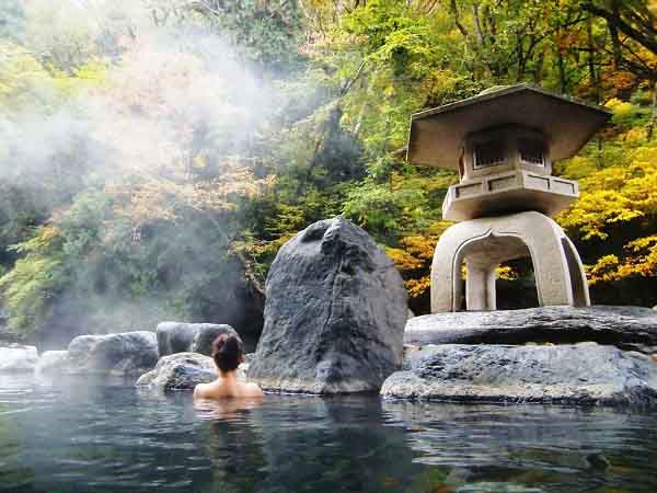 Tắm Onsen: nét văn hóa và chữa bệnh độc đáo của Nhật Bản