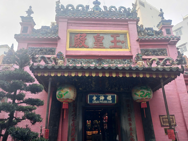 Chùa Ngọc Hoàng - Nét linh thiêng cổ kính giữa lòng Sài Gòn