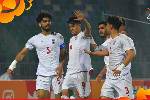 Giành chiến thắng trước U.20 Qatar, U.20 Iran cùng U.20 Việt Nam chia nhau hai vị trí dẫn đầu trên bảng xếp hạng