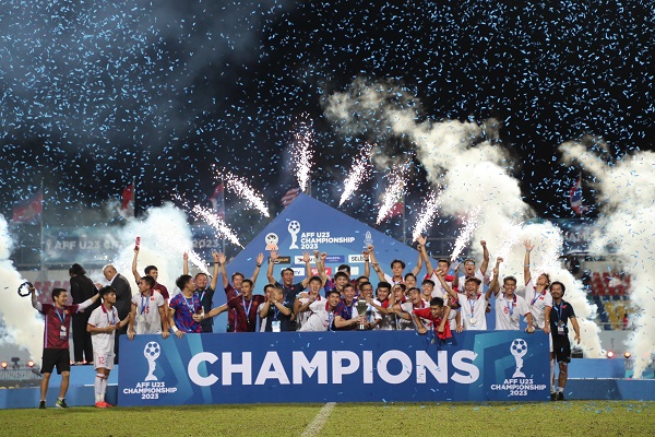 Vượt qua Indonesia trong loại sút luân lưu, Việt Nam bảo về thành công chức vô địch U.23 Đông Nam Á