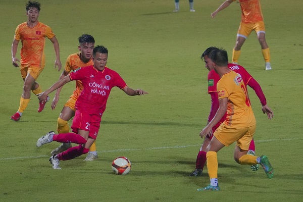 U.23 Việt Nam để thua ở trận đá tập với Công An Hà Nội