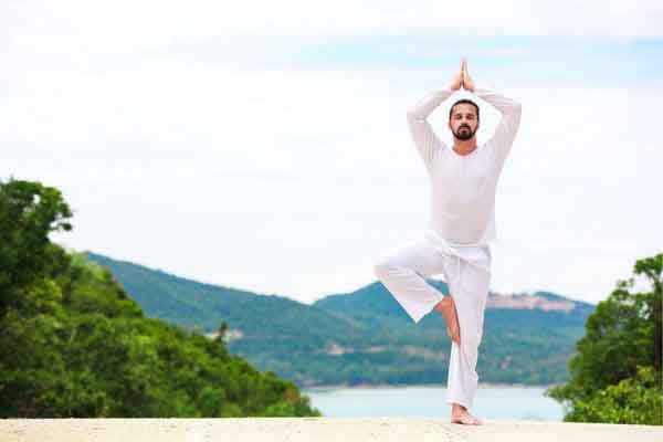 Yoga trở thành môn học bắt buộc trong nhà trường ở Ấn Độ