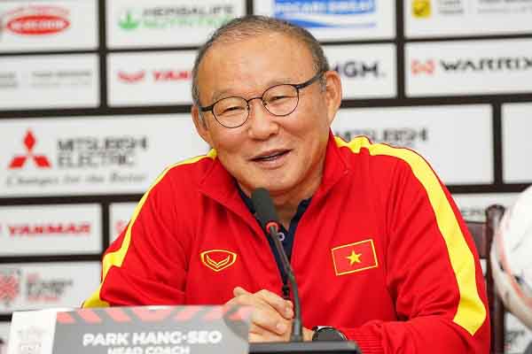 HLV Park Hang Seo nói gì trước trận chung kết lượt đi với Thái Lan?