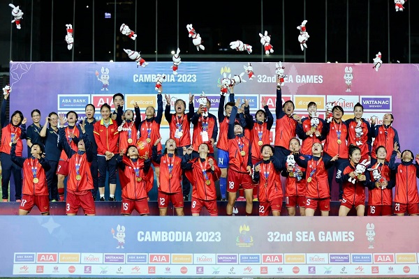 Đội tuyển nữ Việt Nam lập kỳ tích với 4 lần liên tiếp đoạt HCV SEA Games