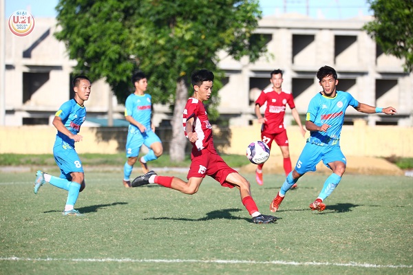VCK U.21 Quốc gia Thanh Niên 2023: Dẫn trước 2 bàn, Viettel vẫn bị cầm hòa