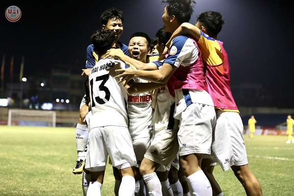 VCK U.21 Quốc gia Thanh Niên 2023: Sông Lam Nghệ An vào Chung kết, ‘biến’ Hà Nội thành nhà cựu vô địch