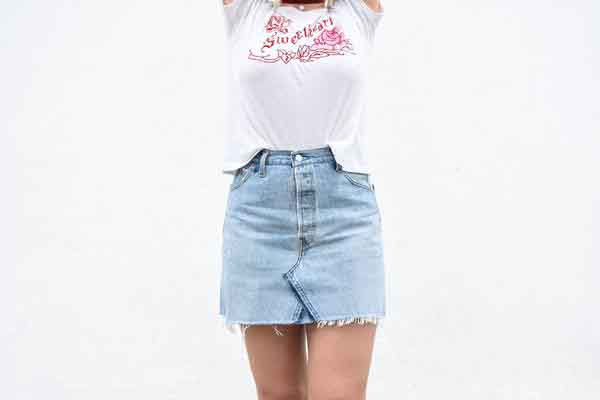 Mini skirt - "hot trend" mùa nóng