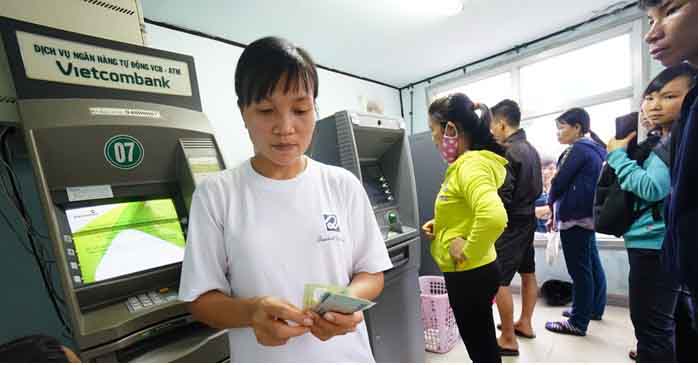 VietinBank, Vietcombank tăng phí rút tiền ATM