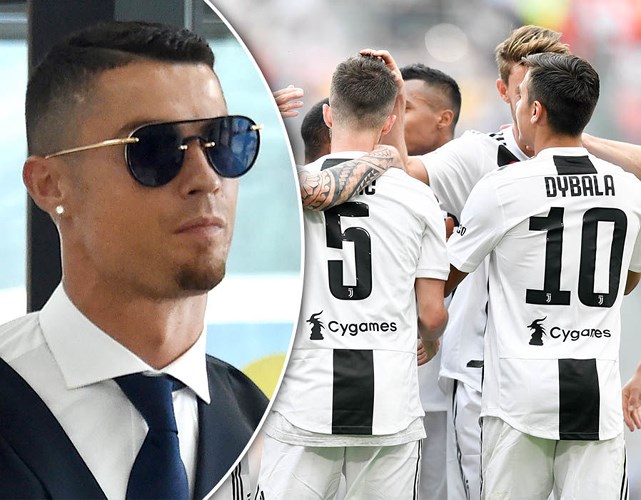 Juventus công khai, 'bom tấn' Ronaldo chính thức nổ