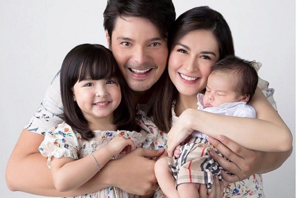 Ảnh gia đình của 'Mỹ nhân đẹp nhất Philippines' gây 'bão' cộng đồng mạng