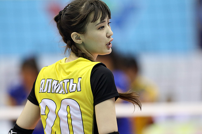 Cận cảnh nhan sắc nữ thần bóng chuyền đẹp nhất thế giới đang ở Việt Nam