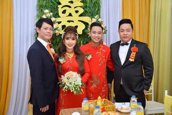 Quang Lê đứng ra làm hôn lễ cho con nuôi trong ngày trọng đại