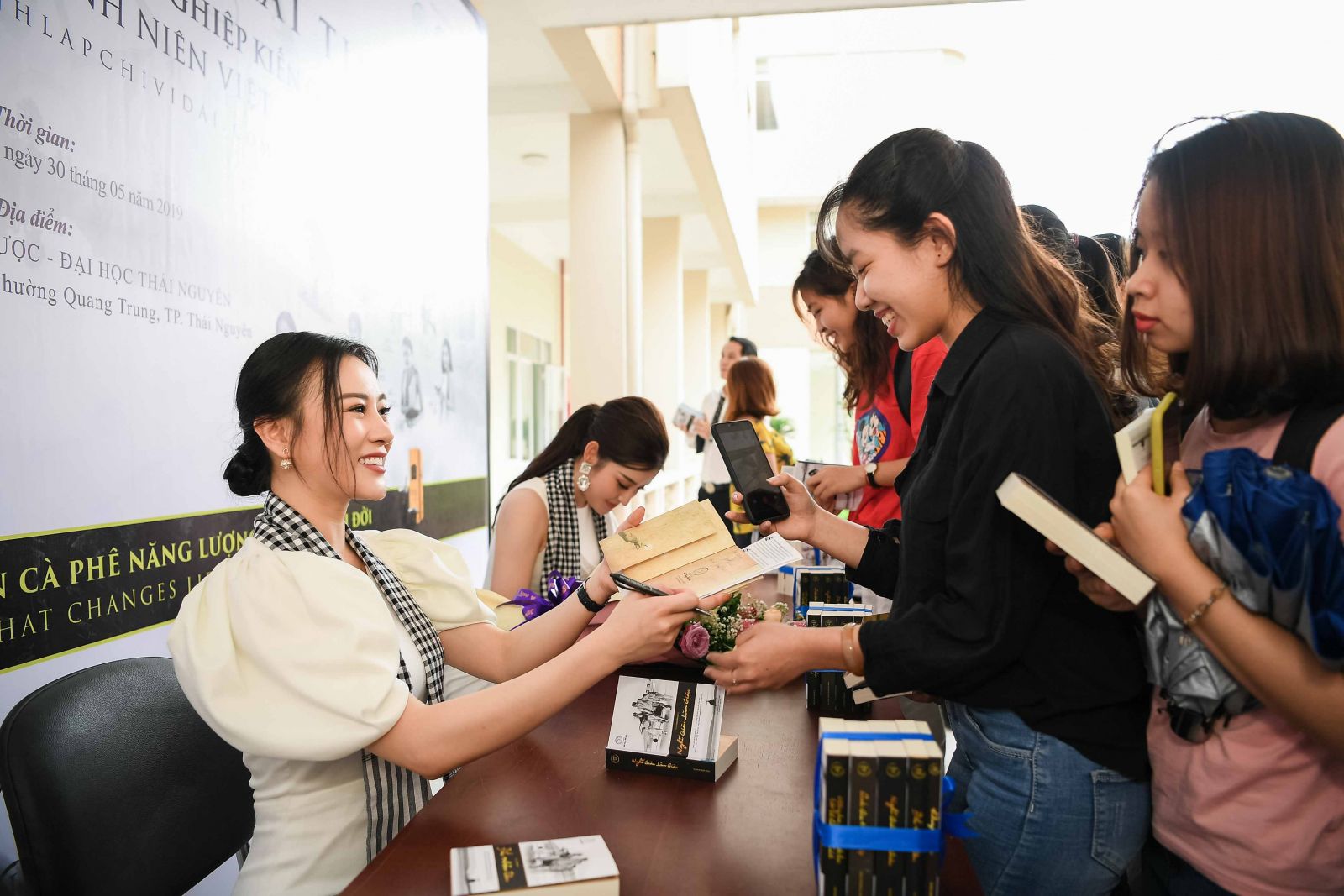 Bảo Thanh: “Đọc nhiều để biến tri thức trong sách thành của mình”