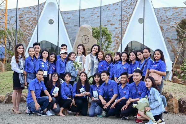 “Hành trình Từ Trái Tim” khởi hành đến với vùng núi cao