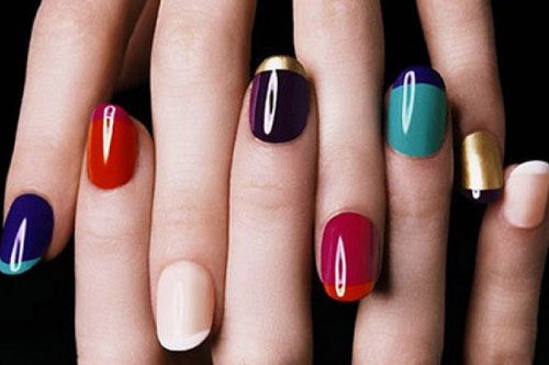 Làm đẹp với những mẫu nail "hot trend 2018"