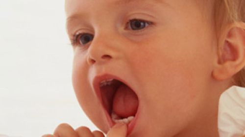 Răng sữa của trẻ cho biết bé có bị tự kỷ hay không