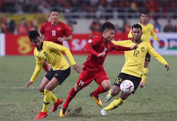 Quang Hải trở thành Cầu thủ xuất sắc nhất AFF Suzuki Cup 2018