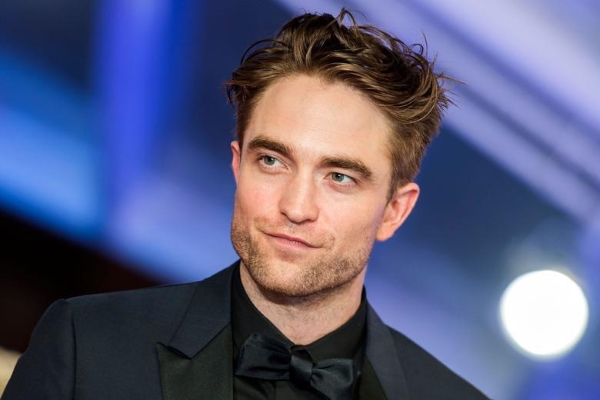 ‘Ma cà rồng’ Robert Pattinson sẽ hóa Người Dơi