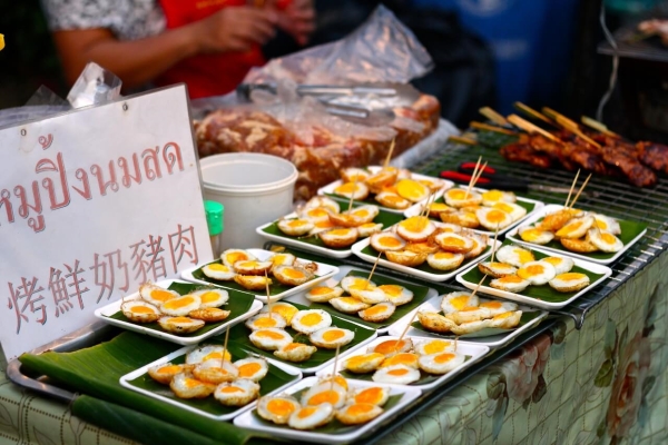 Thái Lan nâng cao chất lượng thức ăn đường phố