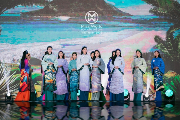 ‘Sóng’ và ký ức tuổi thơ những ngày còn mẹ của NTK Việt Hùng