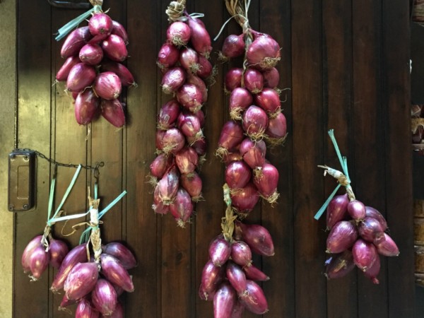 15 phong tục đón năm mới quá đỗi độc đáo trên thế giới