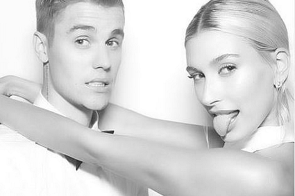 Ảnh “hậu trường” đám cưới hiếm hoi của Justin Bieber và Hailey