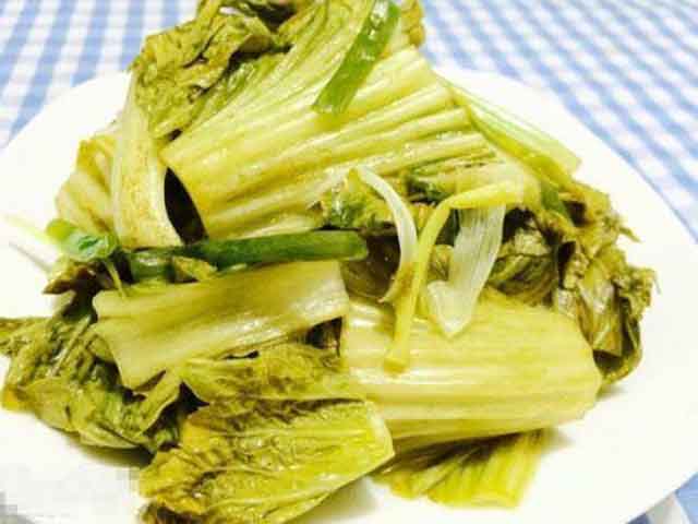 Bí quyết để muối dưa cải ngon giòn của người miền Bắc