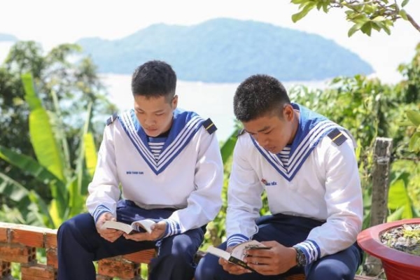 Hành trình Từ Trái Tim đến với đảo Hòn Khoai, đảo xa nhất cực Nam của Tổ quốc