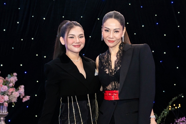 Myra Trần: ‘Chưa ngày nào muốn từ bỏ sân khấu’