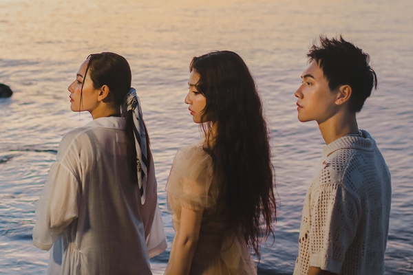 Thêm loạt hit từ cũ đến mới được CARA, JSOL, Hoàng Duyên cover