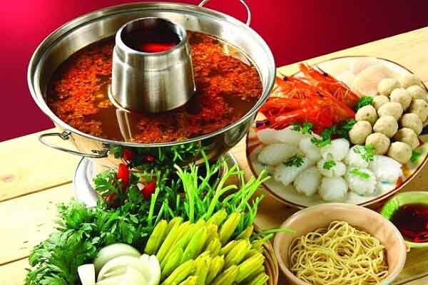 Xem những món lẩu mà Hà Nội có để “giải cứu” dạ dày mùa đông