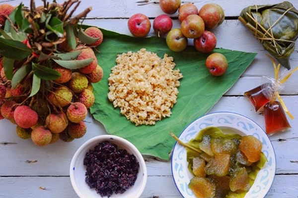 Chuẩn bị mâm cúng cho ngày Tết Đoan Ngọ mùng 5/5