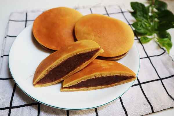 Tự làm bánh rán cho con ngày 1-6