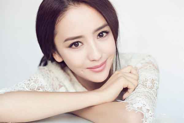 Điểm qua nhan sắc dàn sao Hoa ngữ là người dân tộc thiểu số