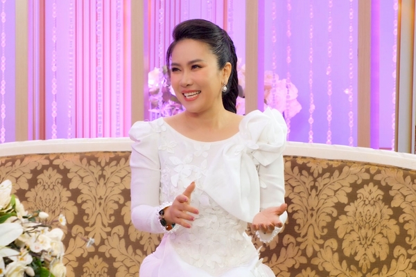 Danh ca Ngọc Ánh lấy chồng để hoàn thành nghĩa vụ của người phụ nữ