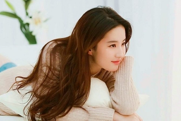 Bí quyết giữ vững nhan sắc hoàn mỹ của Lưu Diệc Phi trong “Hoa Mộc Lan”