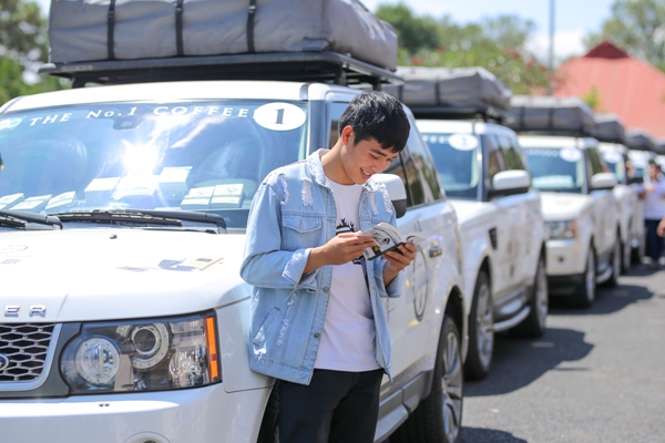 Những khoảnh khắc đẹp bên những cuốn sách đổi đời của hành trình từ trái tim sau khi đi qua các tỉnh Tây Nguyên