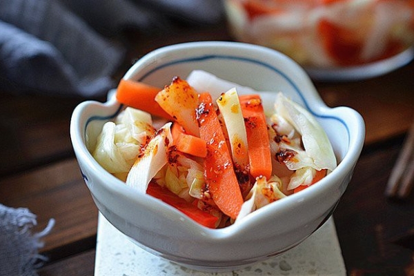 Làm rau củ trộn chua ngọt để ăn cả tuần